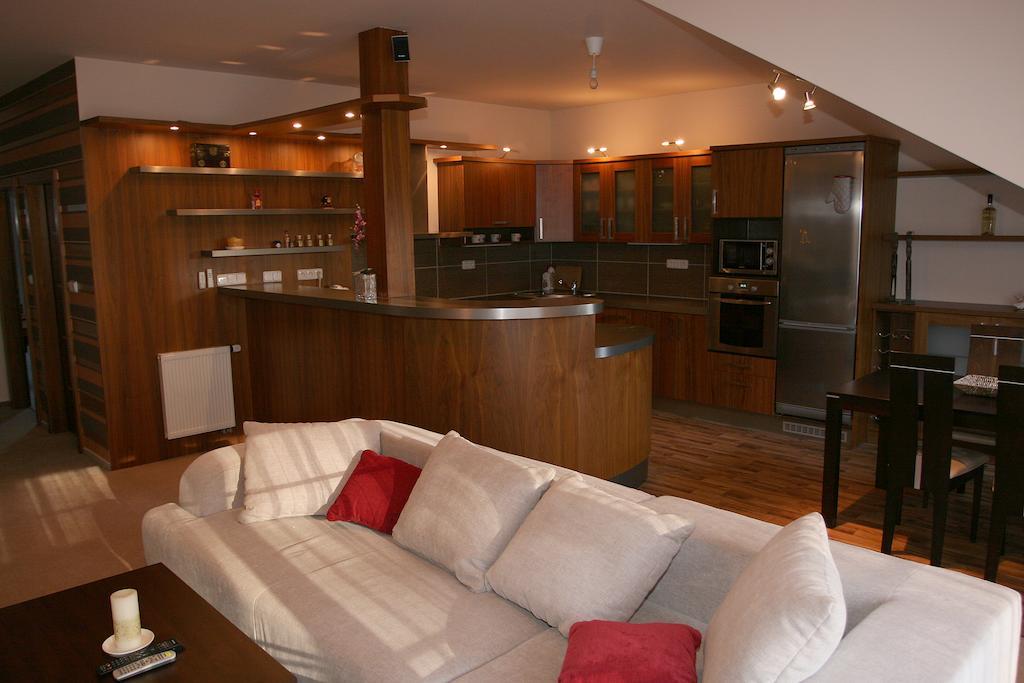 Apartman Bila Hora - Roudna Plzen Exterior photo